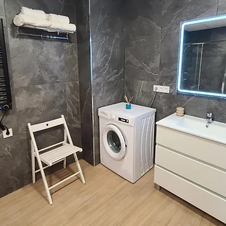 Artes Hlius Luxury דירה *