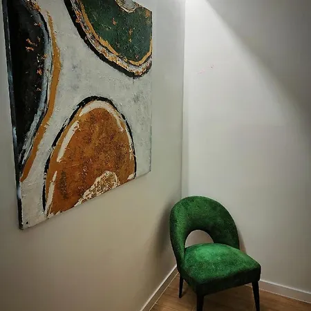 Artes Hlius Luxury דירה *