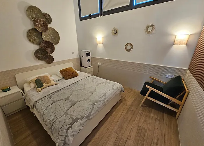 Artes Hlius Luxury Апартаменты *